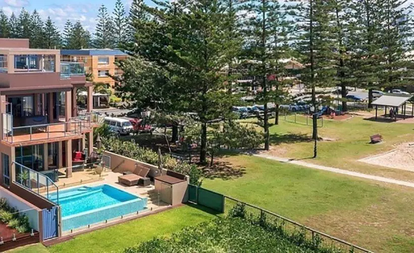 Absolute Beachfront Holiday House