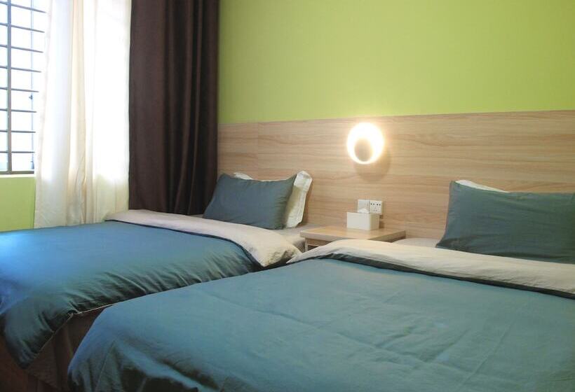 Retkeilymaja 8 Spaces