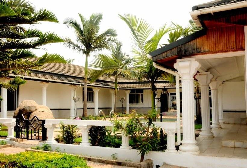 住宿加早餐  Melunah Lodge