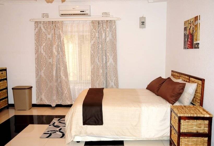 住宿加早餐  Melunah Lodge