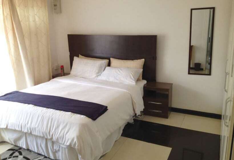 住宿加早餐  Melunah Lodge