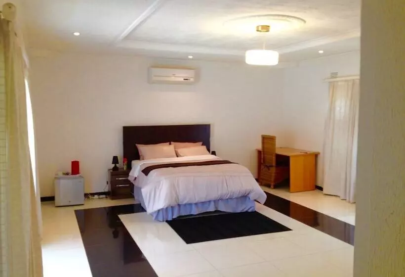 تختخواب و صبحانه Melunah Lodge