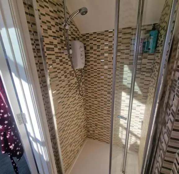 ベッドアンドブレックファースト Redwing Rise