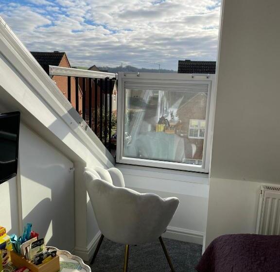 צימר Redwing Rise