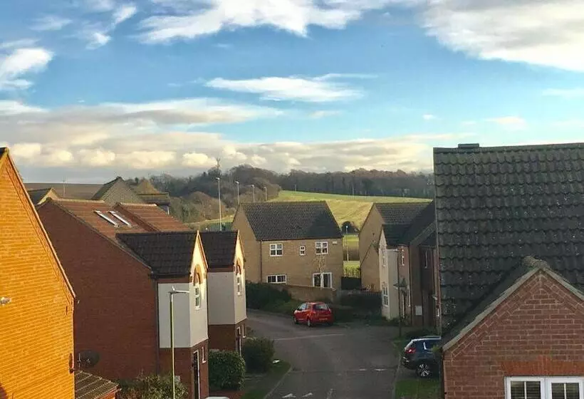 ベッドアンドブレックファースト Redwing Rise