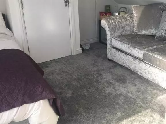 ベッドアンドブレックファースト Redwing Rise