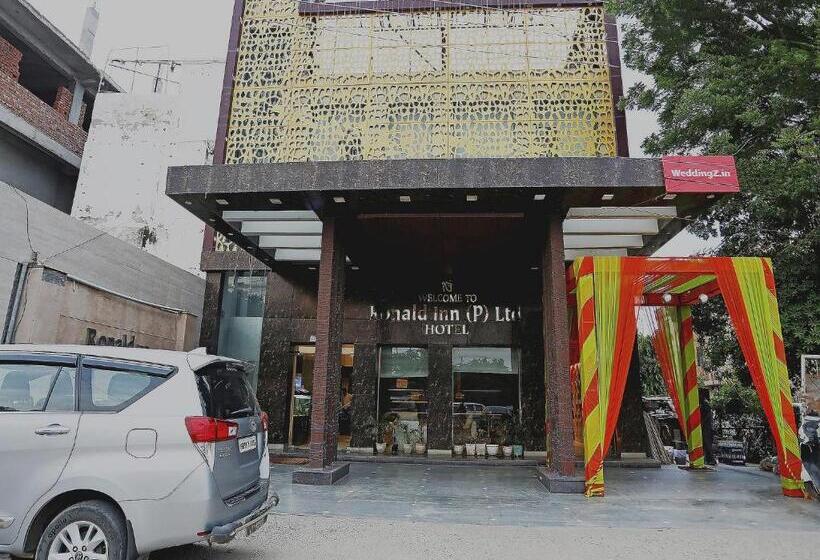 Super Capital O 8902 Hotel Ronald Inn