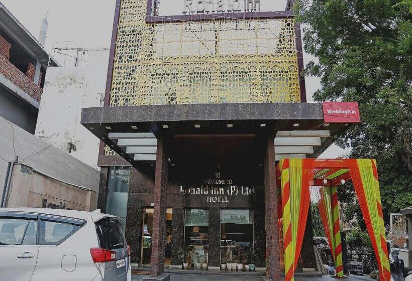 Super Capital O 8902 Hotel Ronald Inn