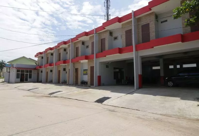 Hotel 168 Inn