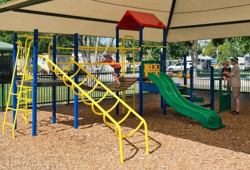 فندق Berri Riverside Holiday Park