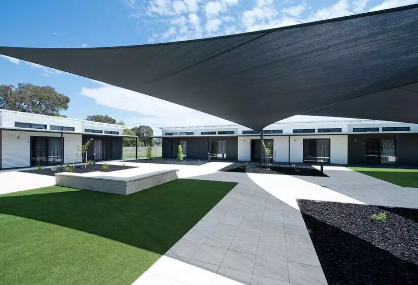 Hotelli Berri Riverside Holiday Park