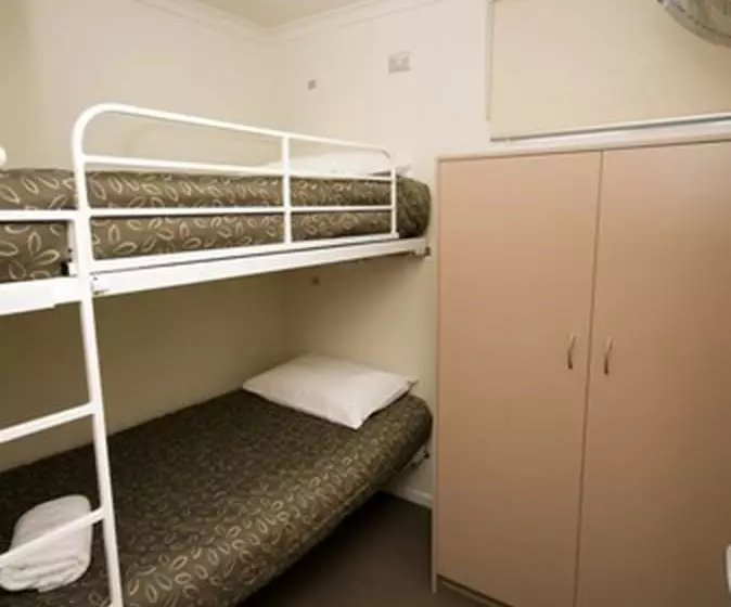 Hotelli Berri Riverside Holiday Park