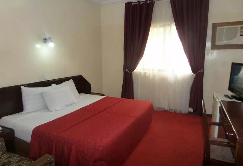 Hotel Grace Point Resort