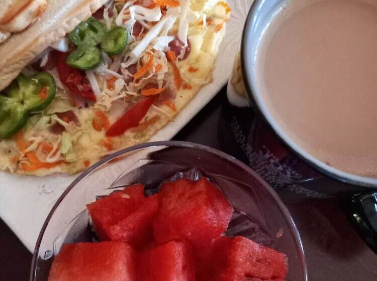 Hotel Kcs Guest House