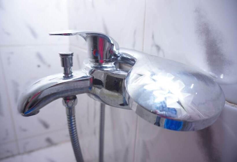 Hotel Kcs Guest House