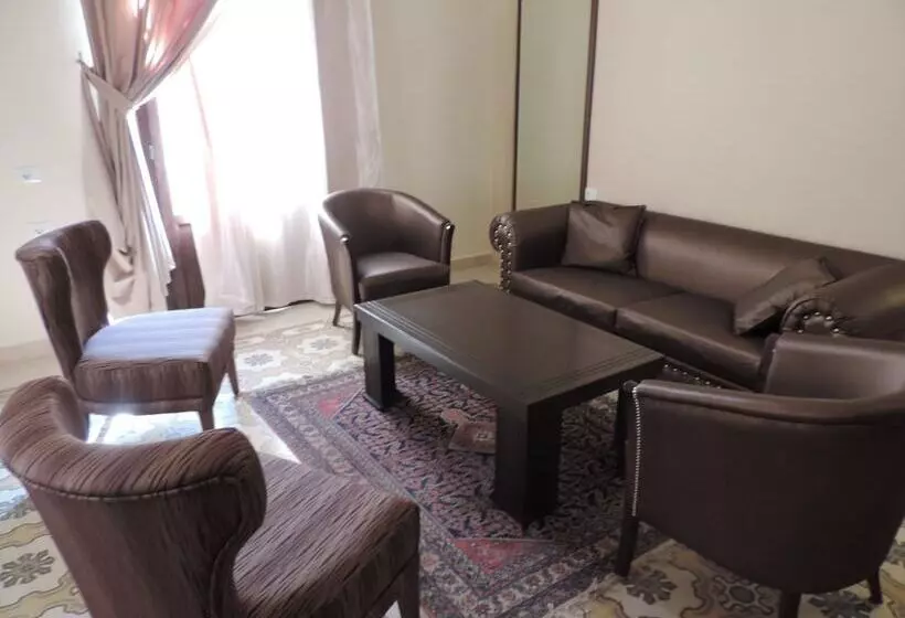 هتل La Place