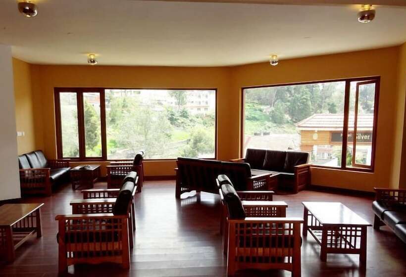 Отель Raahat Inn Kodaikanal