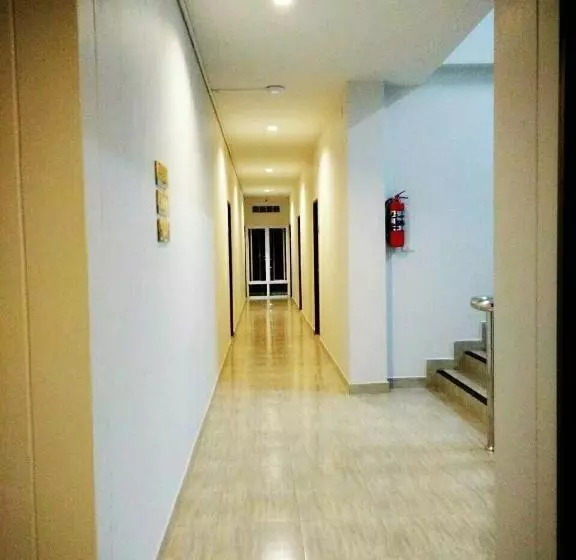هتل R.m. Mansion Surin