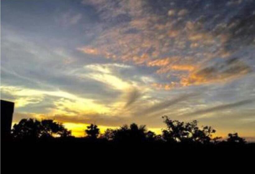 Отель R.m. Mansion Surin