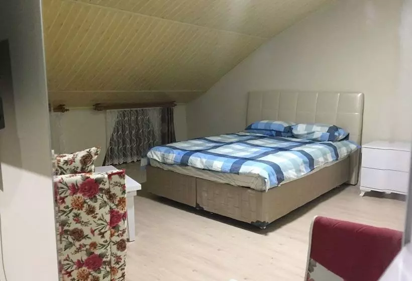 Royal Ozcelik Otel