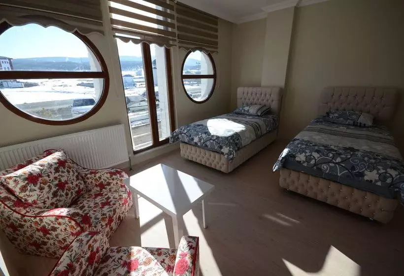 Royal Ozcelik Otel