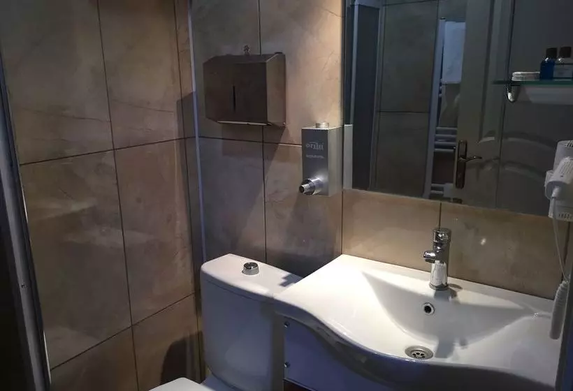 Royal Ozcelik Otel