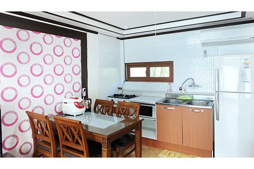 Geoje Sumireu Pension