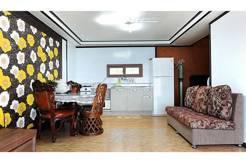 Geoje Sumireu Pension