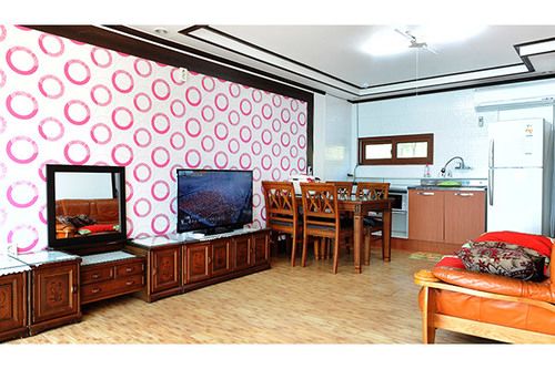 Geoje Sumireu Pension