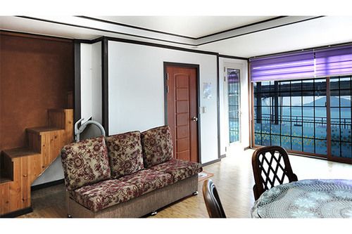 Geoje Sumireu Pension