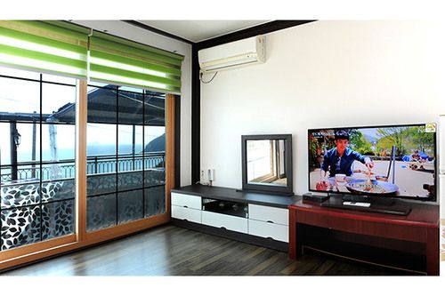 Geoje Sumireu Pension