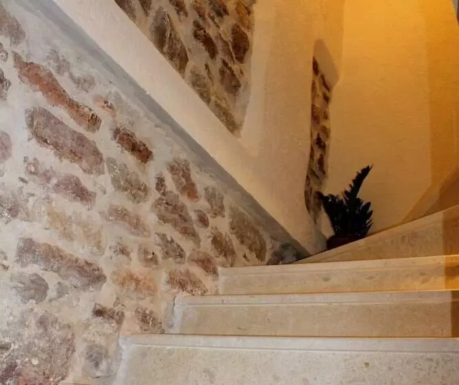 پانسیون Villa Luka