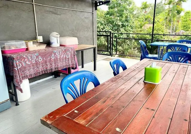 ペンション Ploynam Homestay