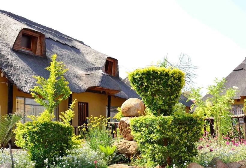 پانسیون Thulamela Guest House