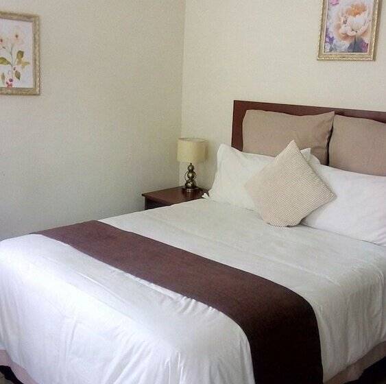 پانسیون Thulamela Guest House