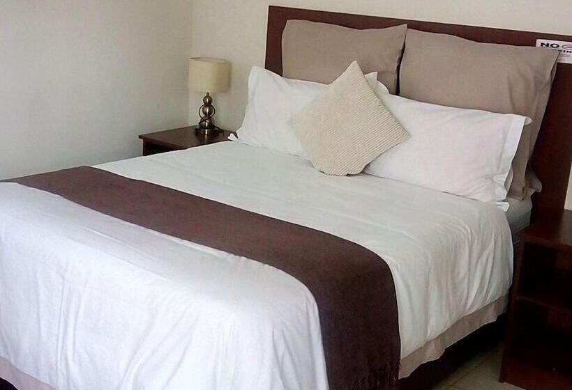 پانسیون Thulamela Guest House