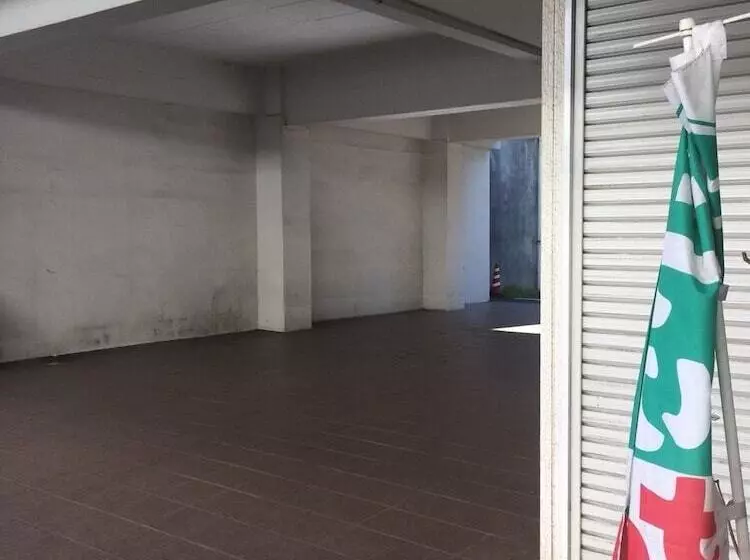 Cafe & Guest House Sofarii   Hostel