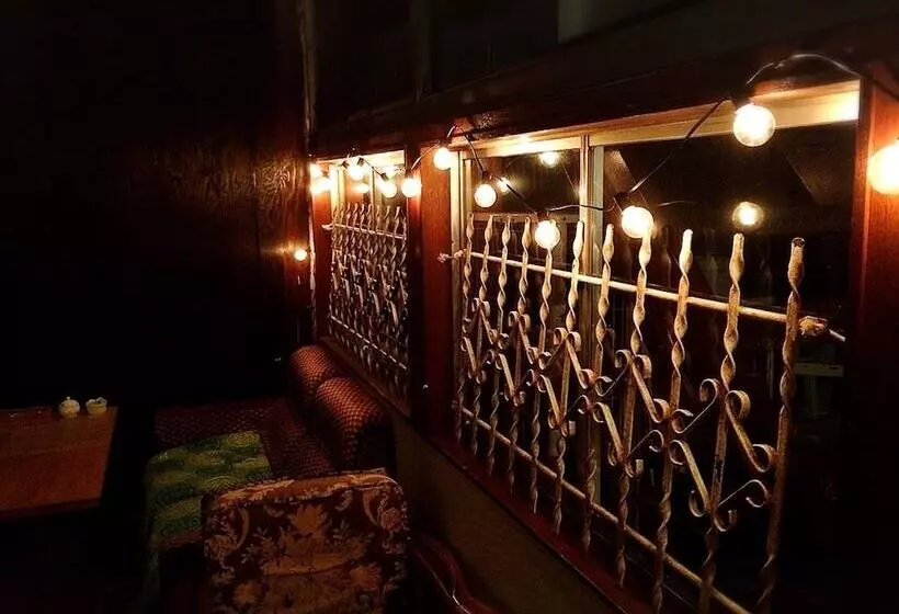 Cafe & Guest House Sofarii   Hostel