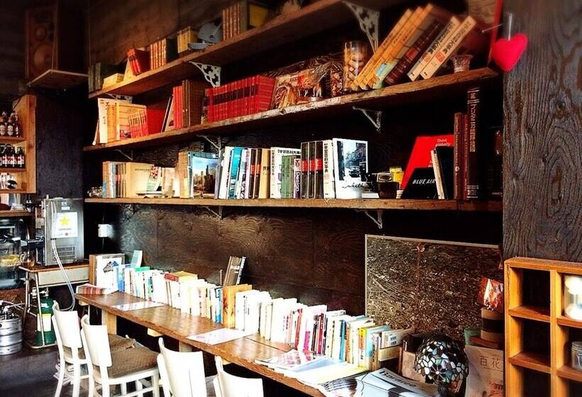 Cafe & Guest House Sofarii   Hostel