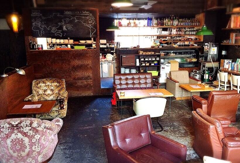 Cafe & Guest House Sofarii   Hostel