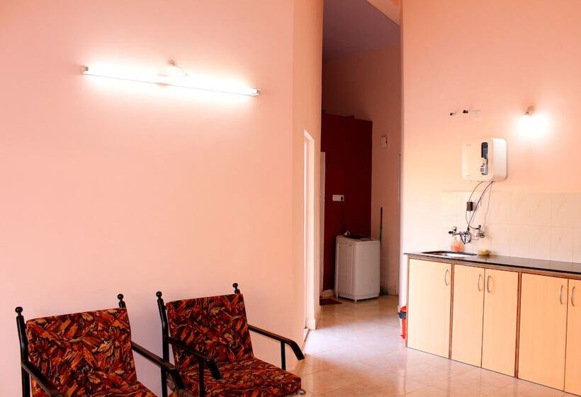Calangute Beauty 2bhk Apartment