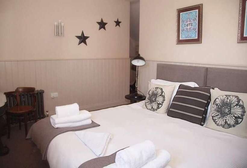 פונדק The White Hart