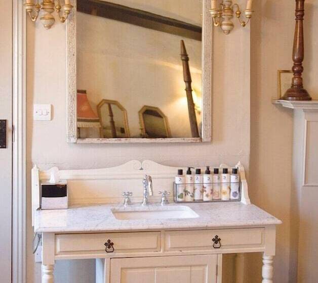 פונדק The White Hart