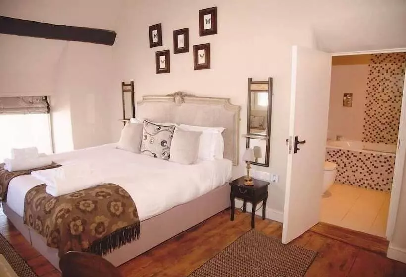 簡易ホテル The White Hart