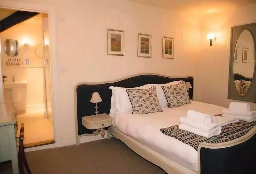 簡易ホテル The White Hart