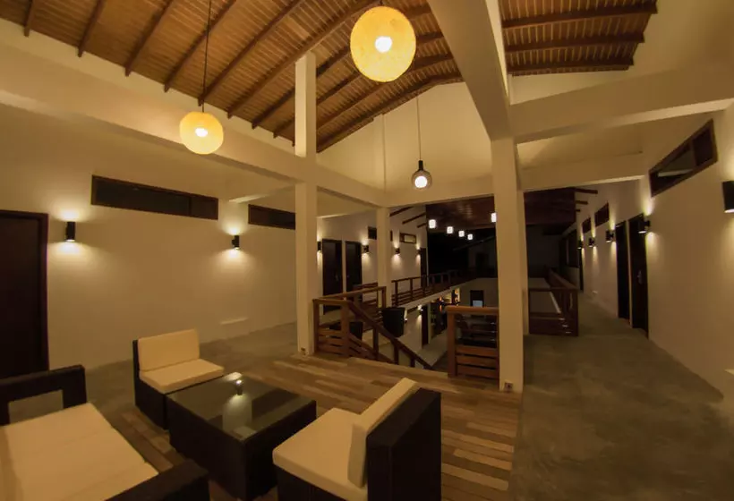 هتل Aveyla Manta Village