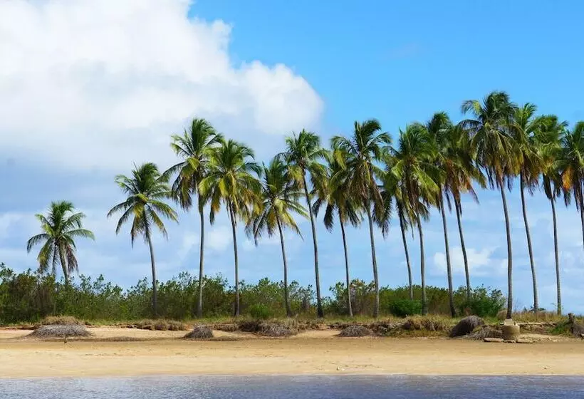 Hotelli Bangalos Do Pontal