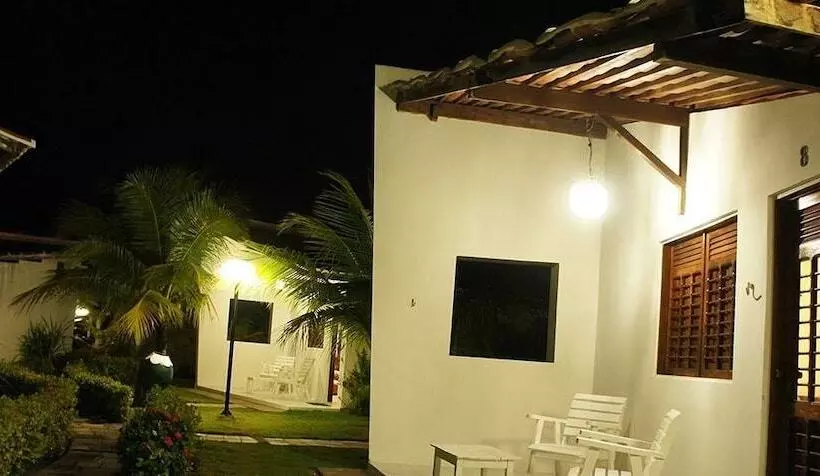 Hotelli Bangalos Do Pontal