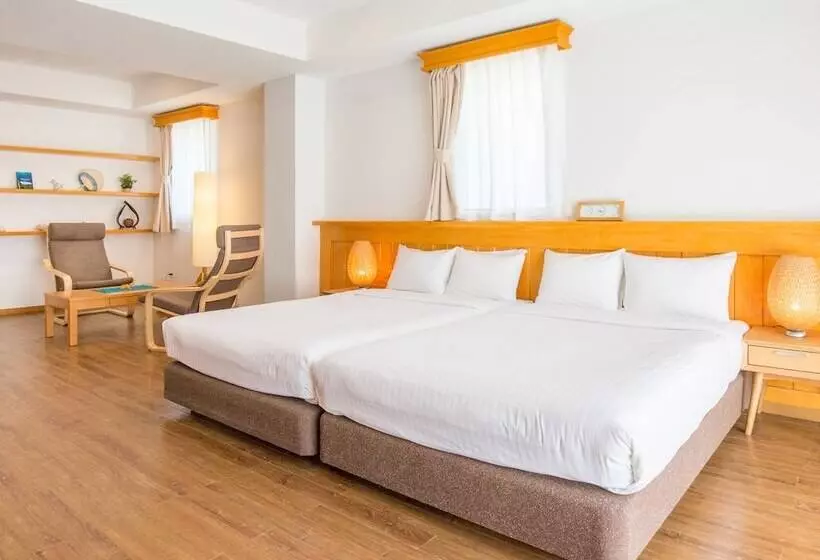 هتل Garden Palace Downtown Koror