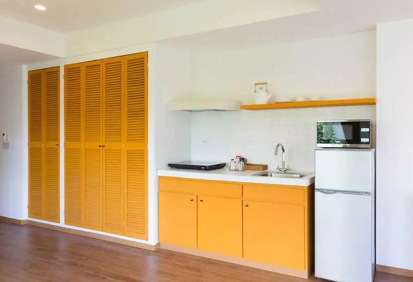 هتل Garden Palace Downtown Koror